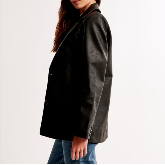 Abercrombie & Fitch Women's Black Vegan Leather Blazer - Picture 2 of 6